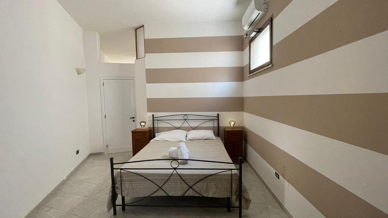 Corte Nel Borgo Apartment Minervino di Lecce Bagian luar foto