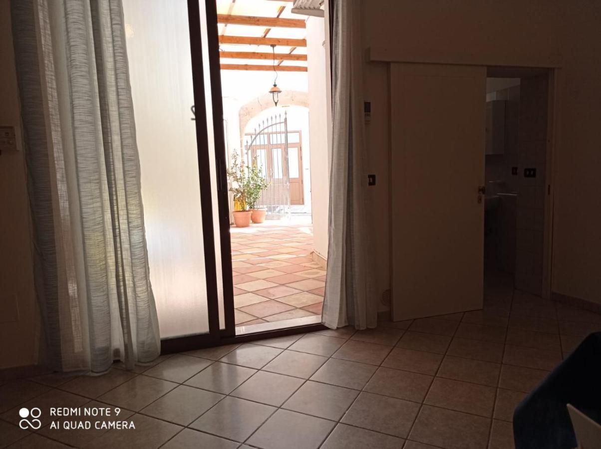 Corte Nel Borgo Apartment Minervino di Lecce Bagian luar foto