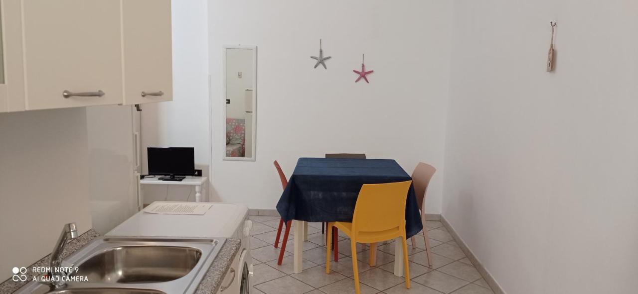 Corte Nel Borgo Apartment Minervino di Lecce Bagian luar foto