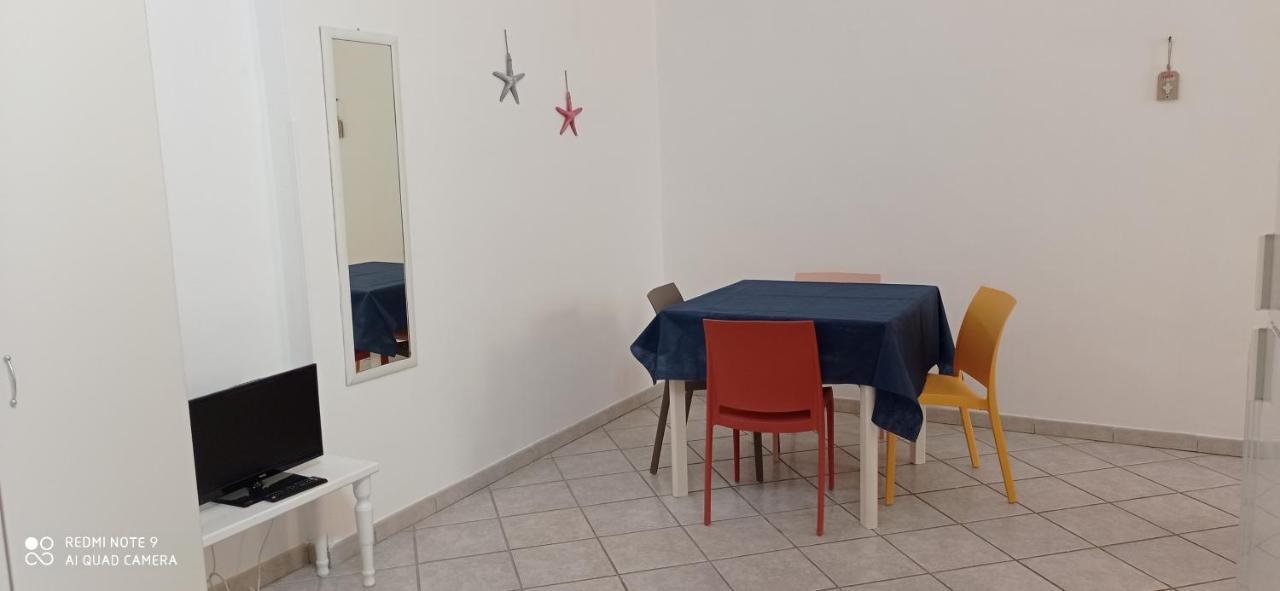 Corte Nel Borgo Apartment Minervino di Lecce Bagian luar foto
